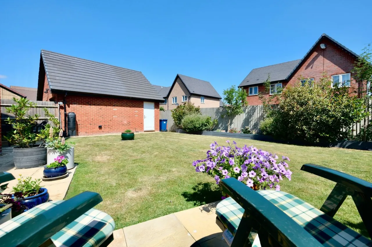 Fyson Way, Warboys, PE28, photo 14
