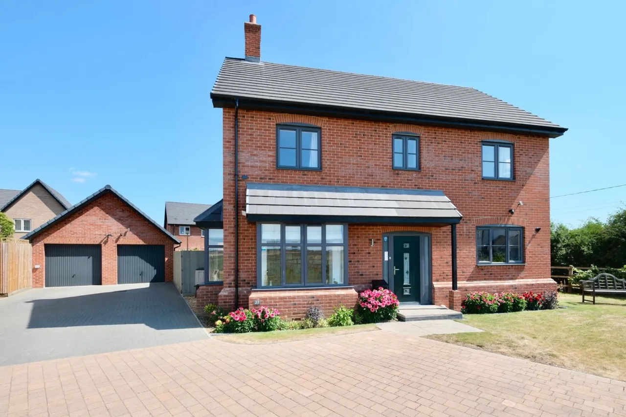 Fyson Way, Warboys, PE28, photo 19