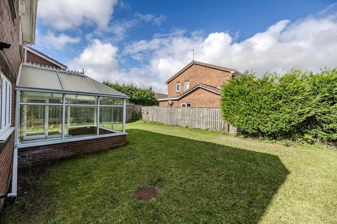 Paxford Close, Longbenton, photo 13