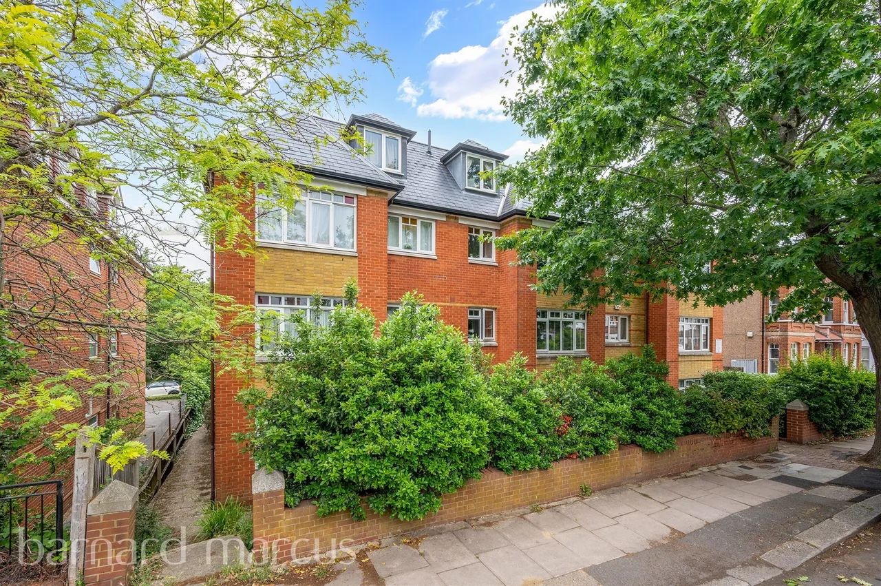 Dukes Avenue, New Malden, KT3, photo 8