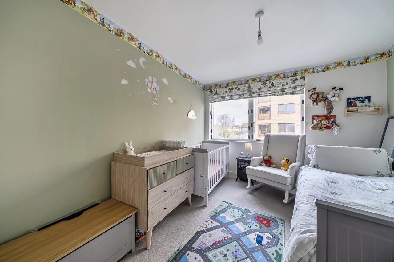 Relph Court, Ealing, W5, photo 16