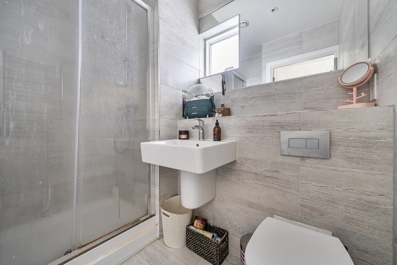 Relph Court, Ealing, W5, photo 11