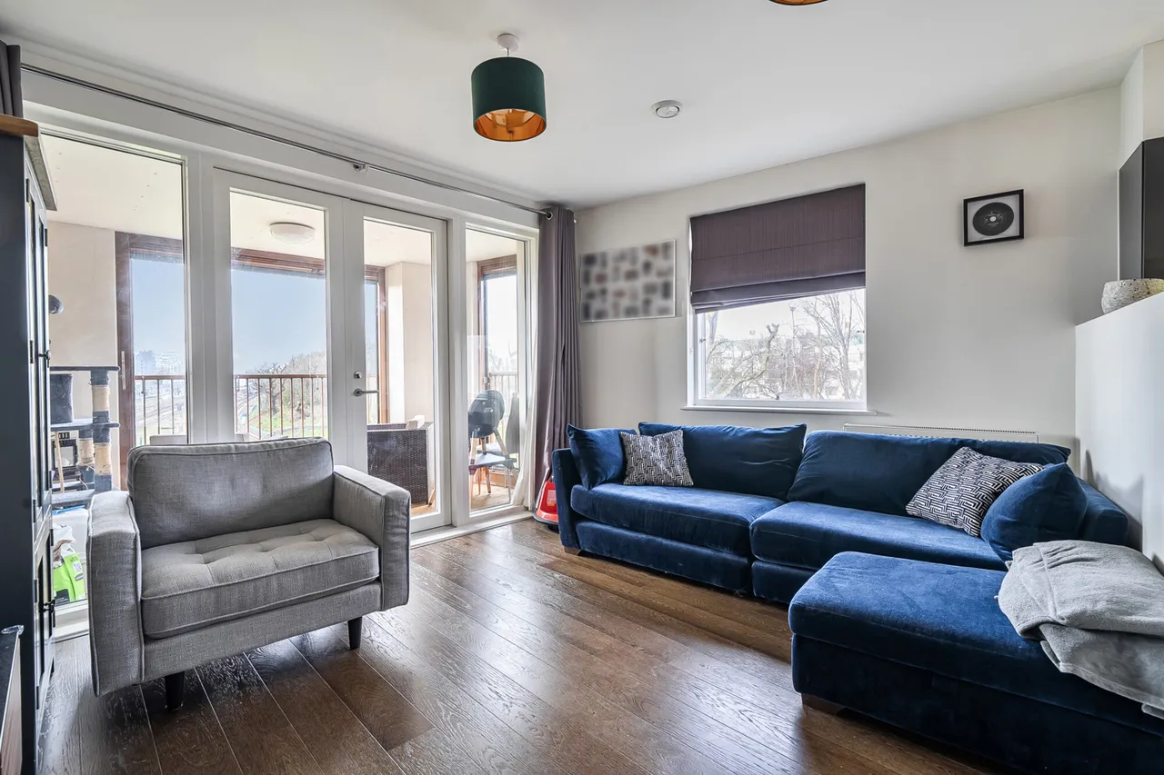 Relph Court, Ealing, W5, photo 5