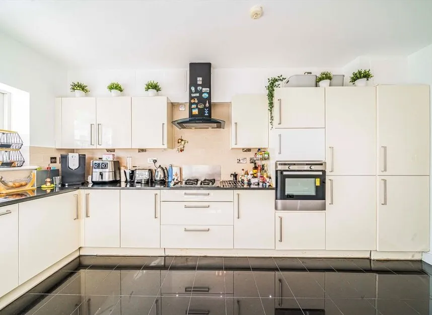 Worton Road, Isleworth, TW7, photo 2