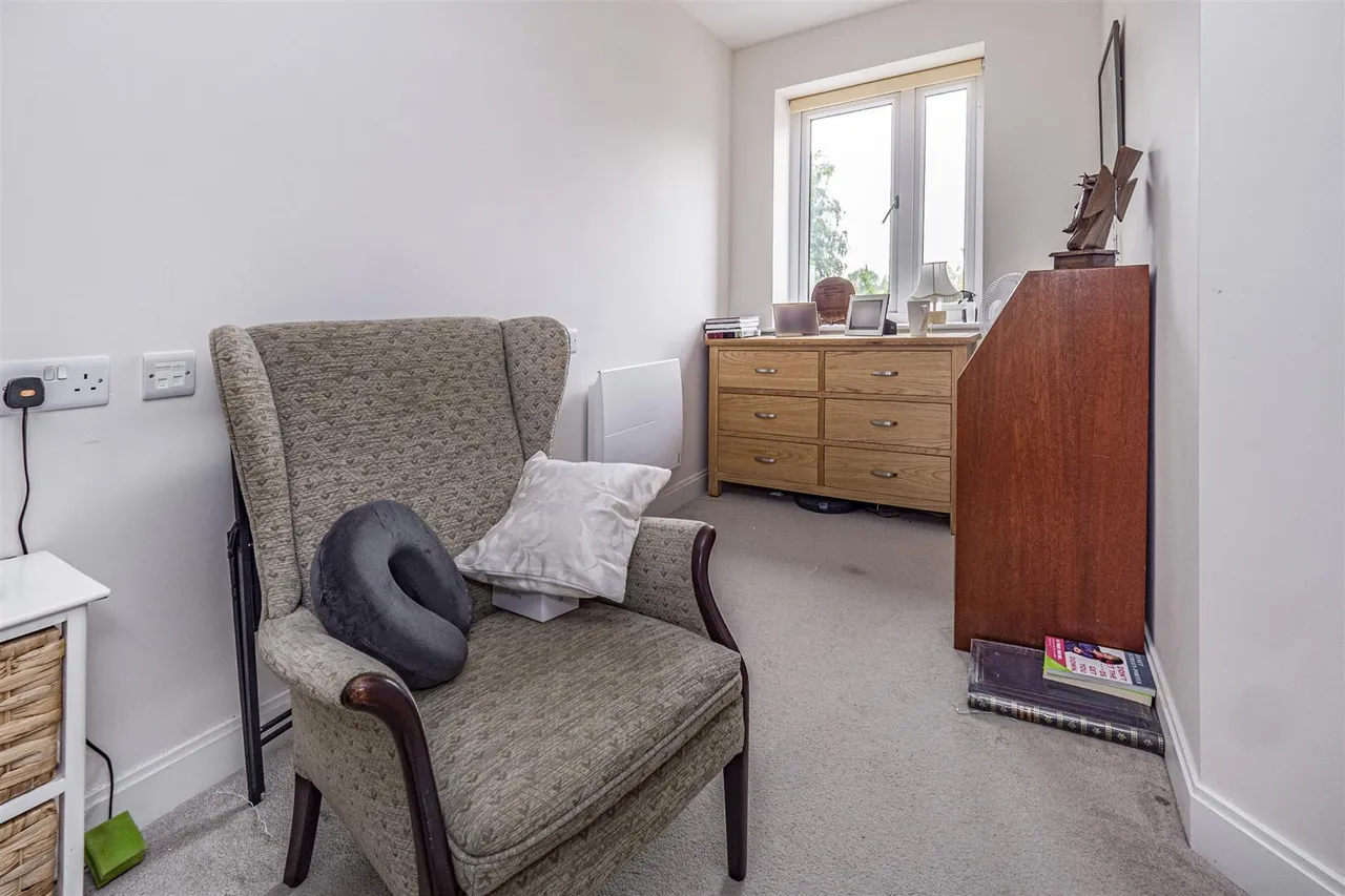 Field Close, Cottingham, HU16, photo 7