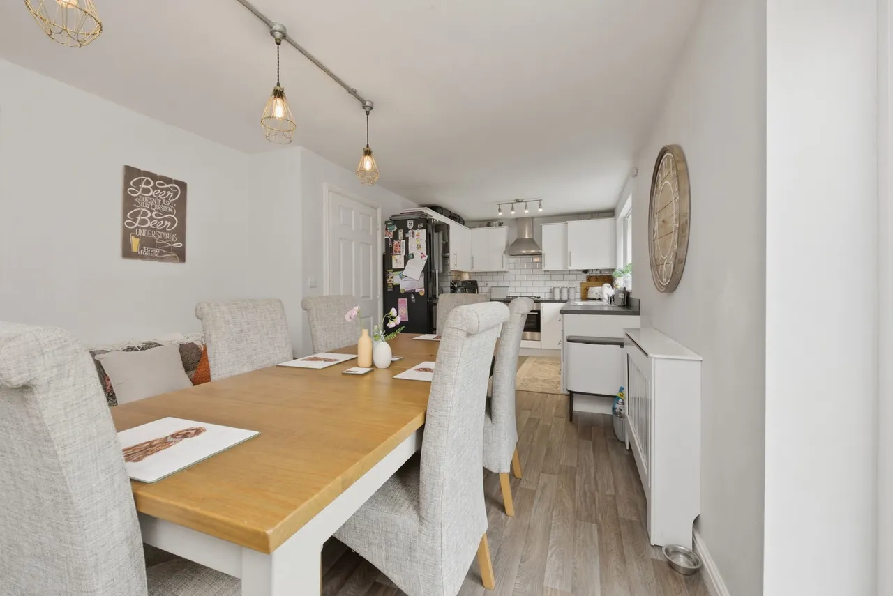 Aspen Way, Whinmoor, LS14, photo 3