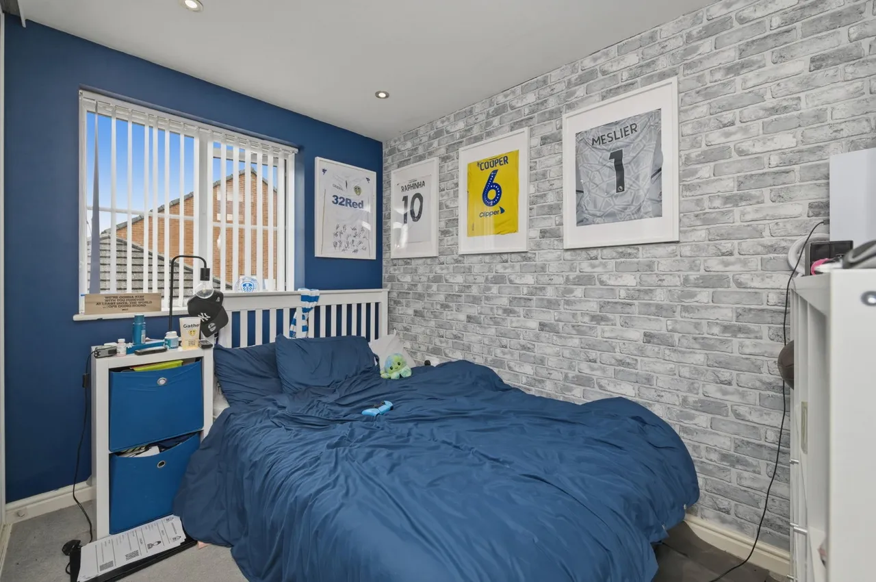 Aspen Way, Whinmoor, LS14, photo 11