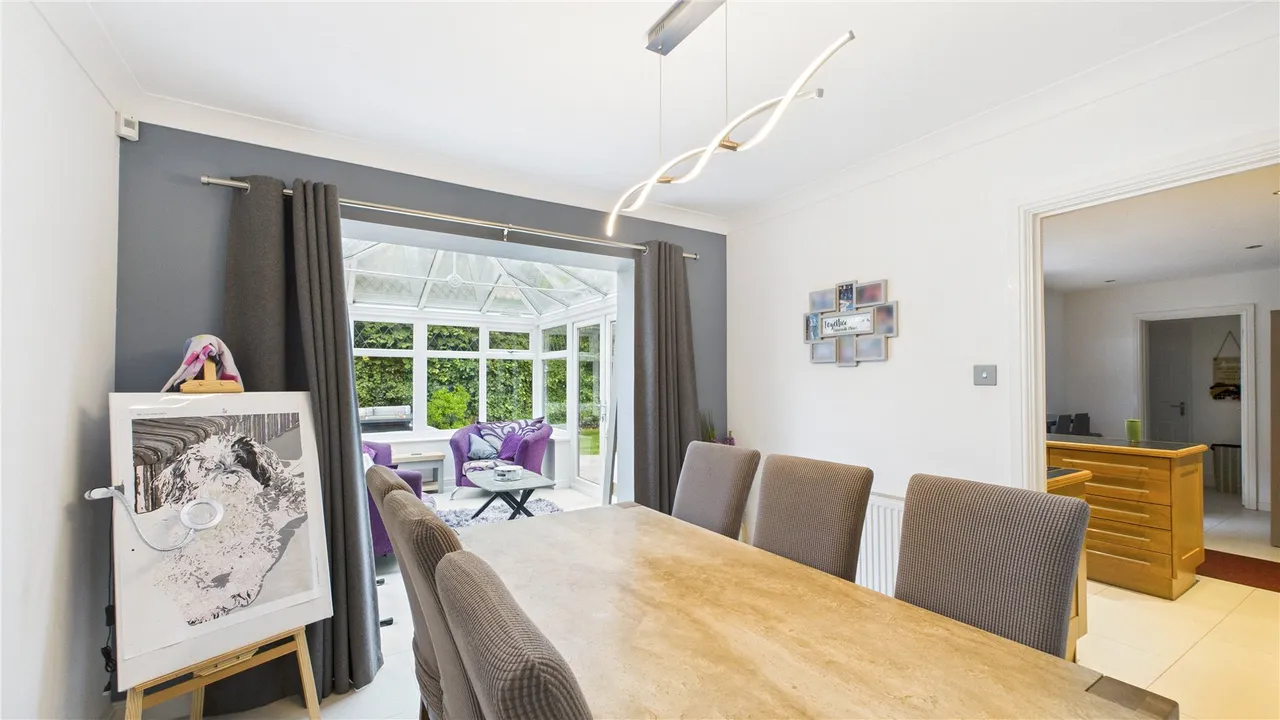 Shrublands Drive, Lightwater, GU18, photo 7