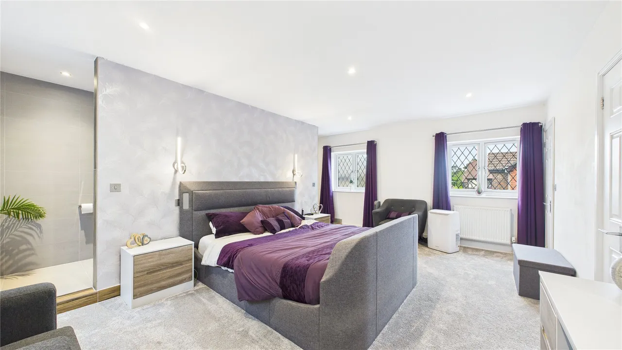 Shrublands Drive, Lightwater, GU18, photo 10