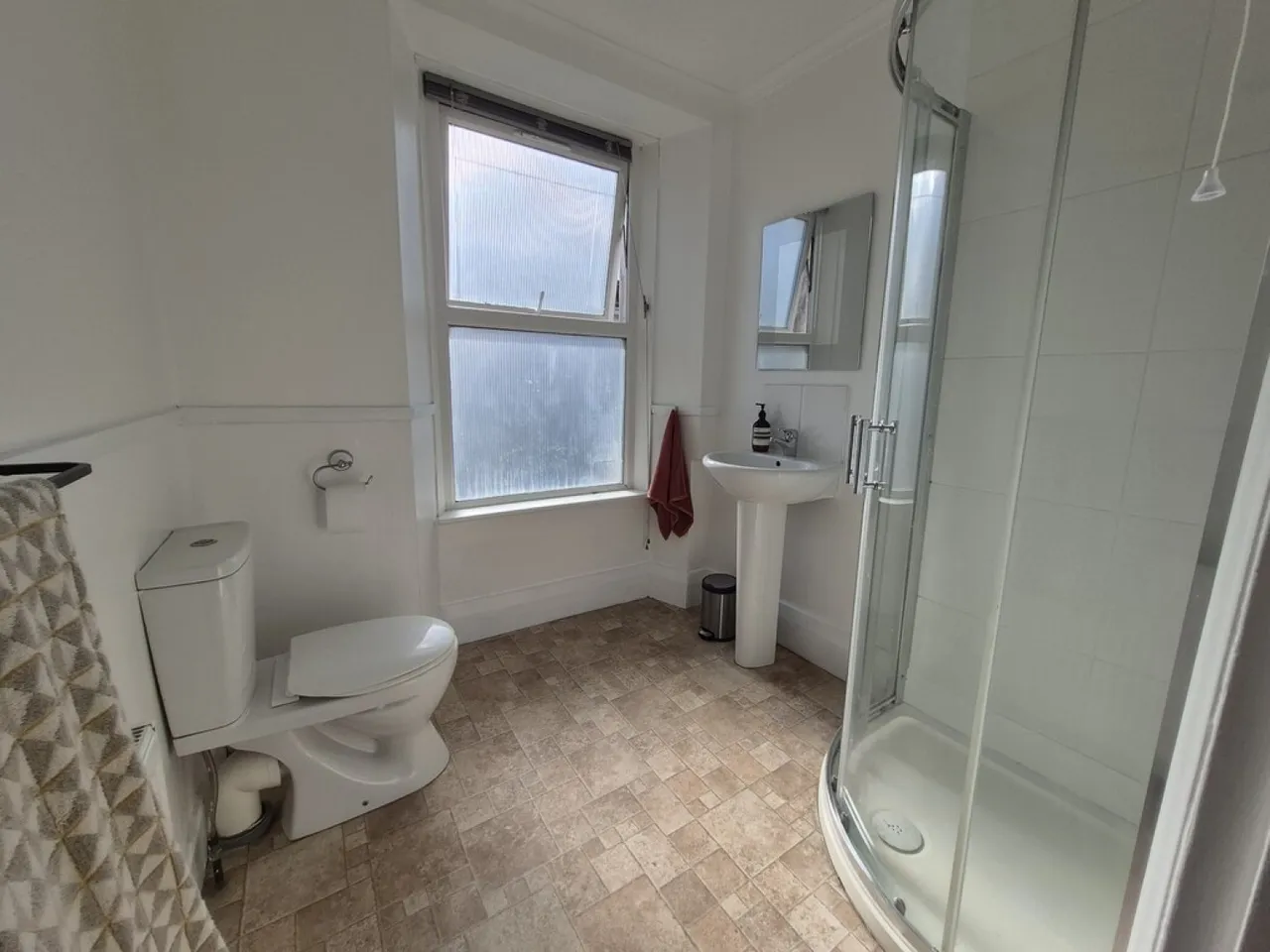 Wellington Terrace, Falmouth, photo 10