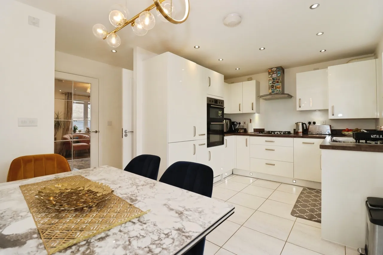 Sundew Road, Emersons Green, Bristol, BS16, photo 2