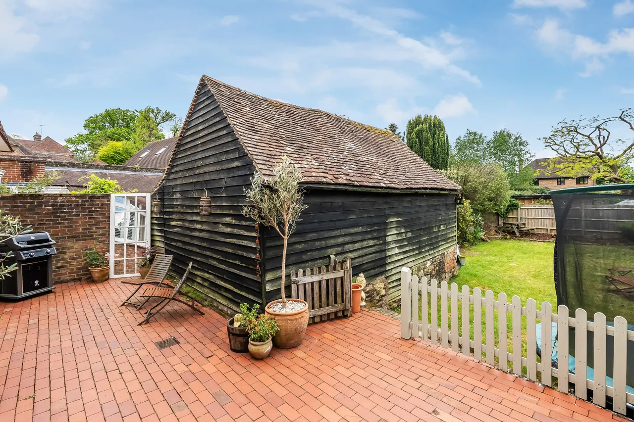 High Street, Limpsfield, RH8, photo 14