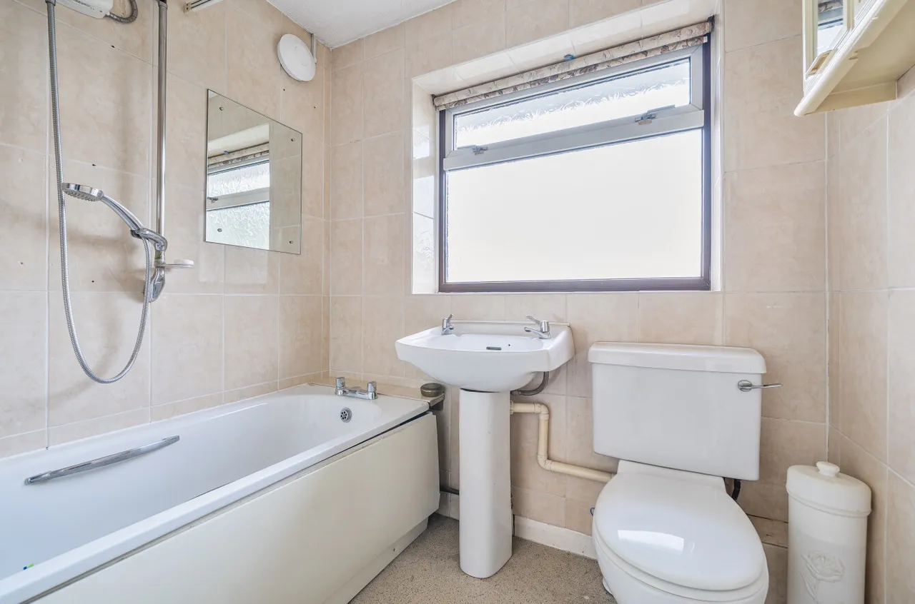 Orchard Road, Havant, PO9, photo 11