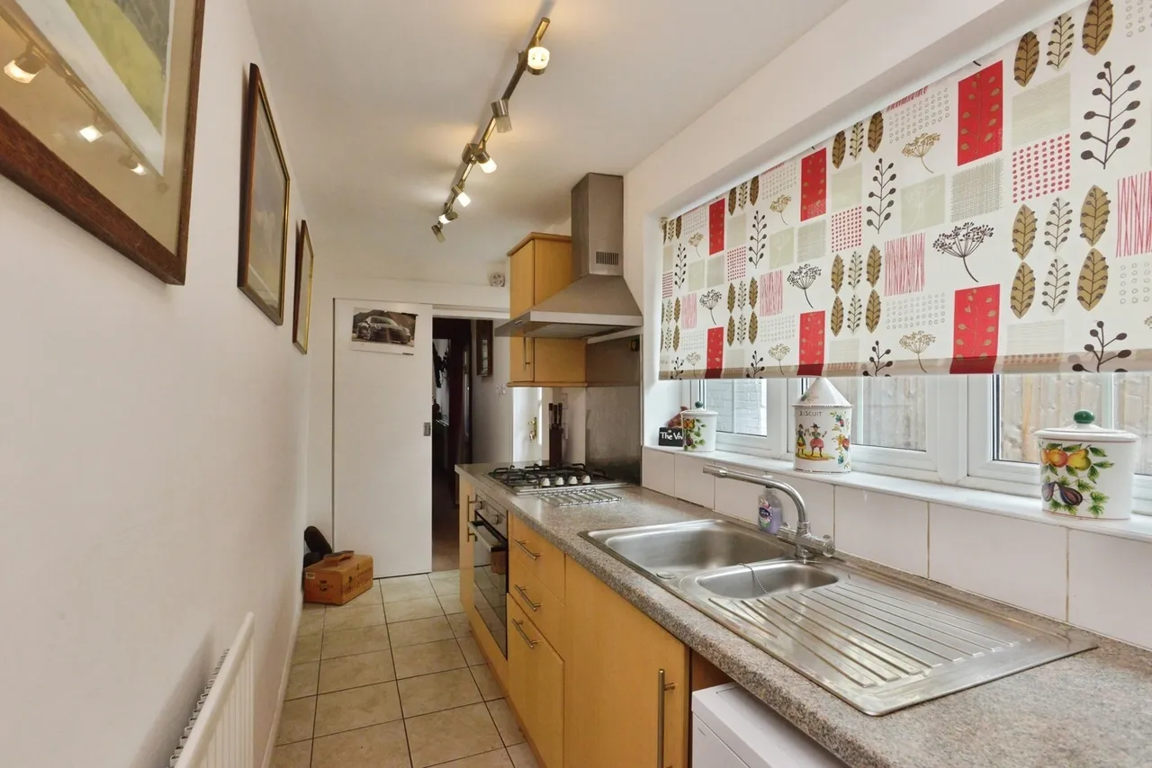 High Street, Stony Stratford, MK11, photo 3