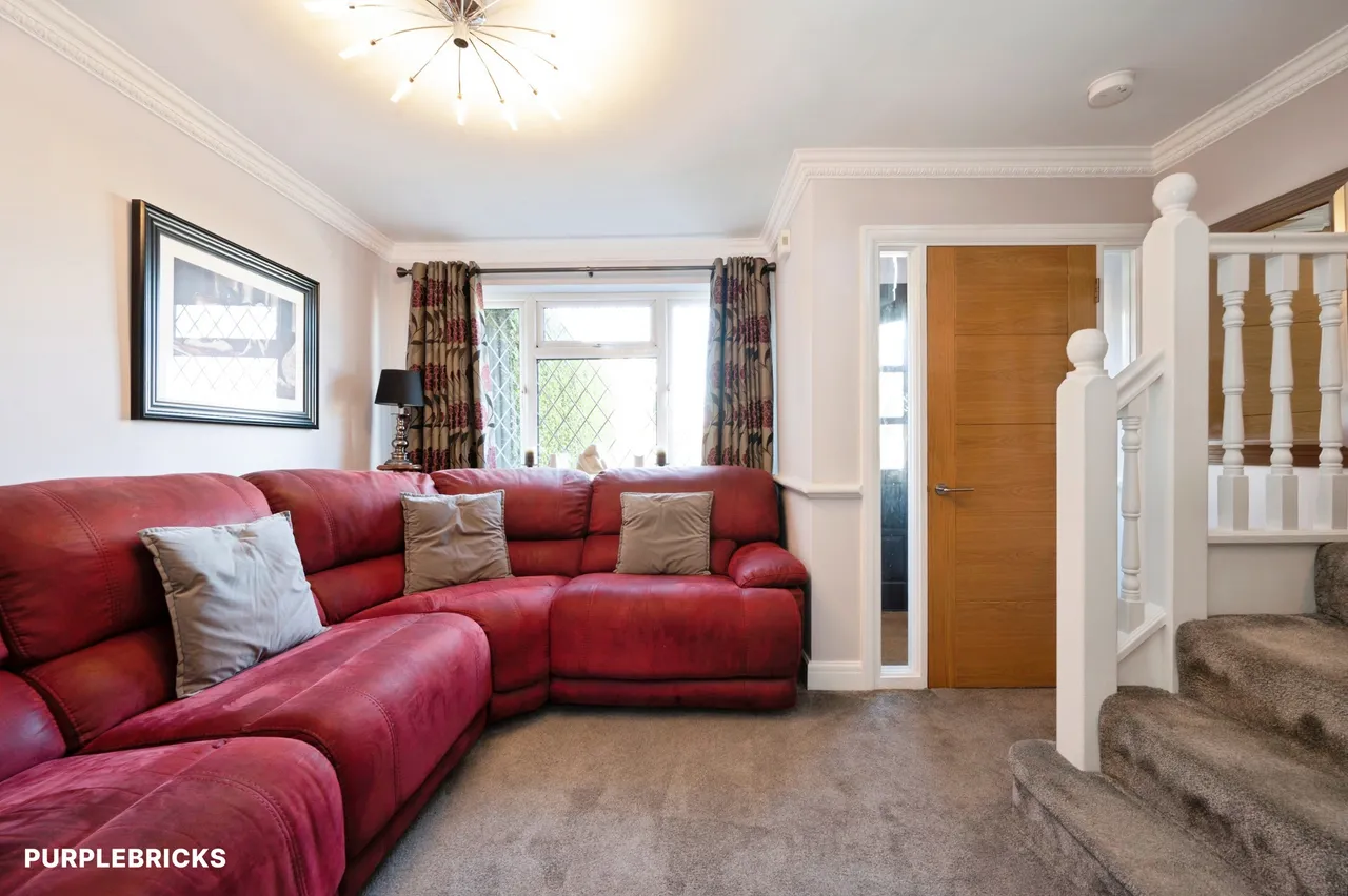 Hemsby Road, Chessington, KT9, photo 4