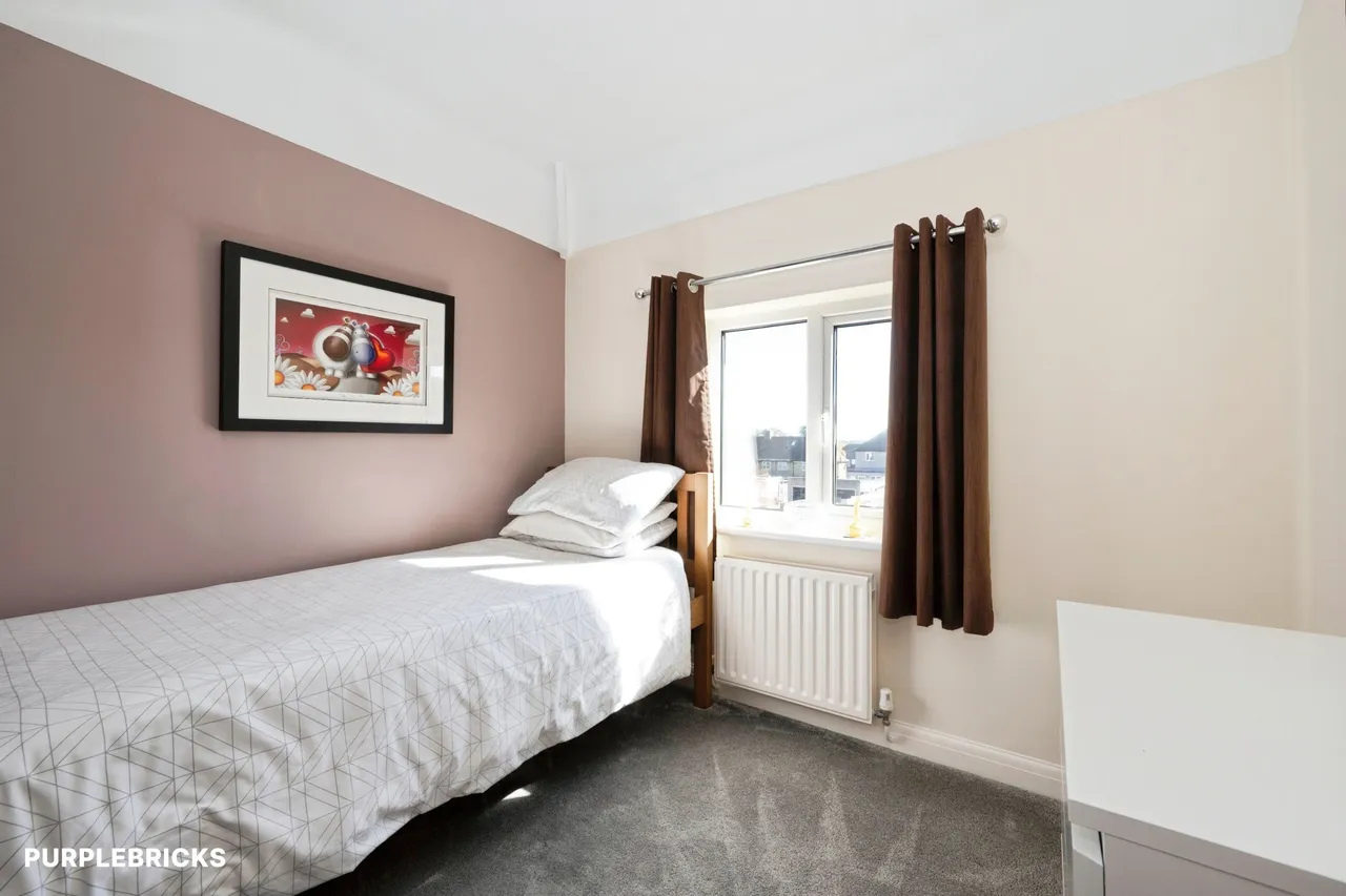 Hemsby Road, Chessington, KT9, photo 29