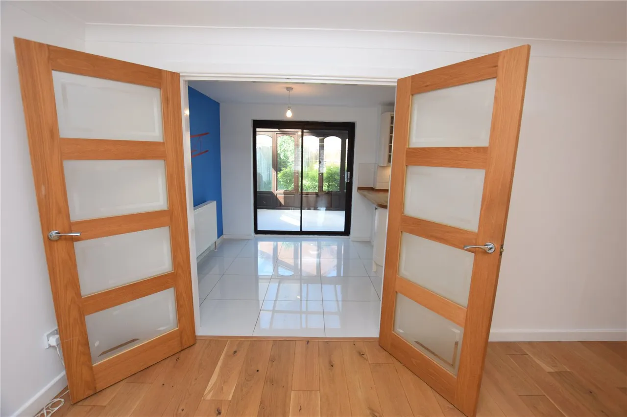The Copse, Farnborough, Hampshire, GU14 0QD, photo 9