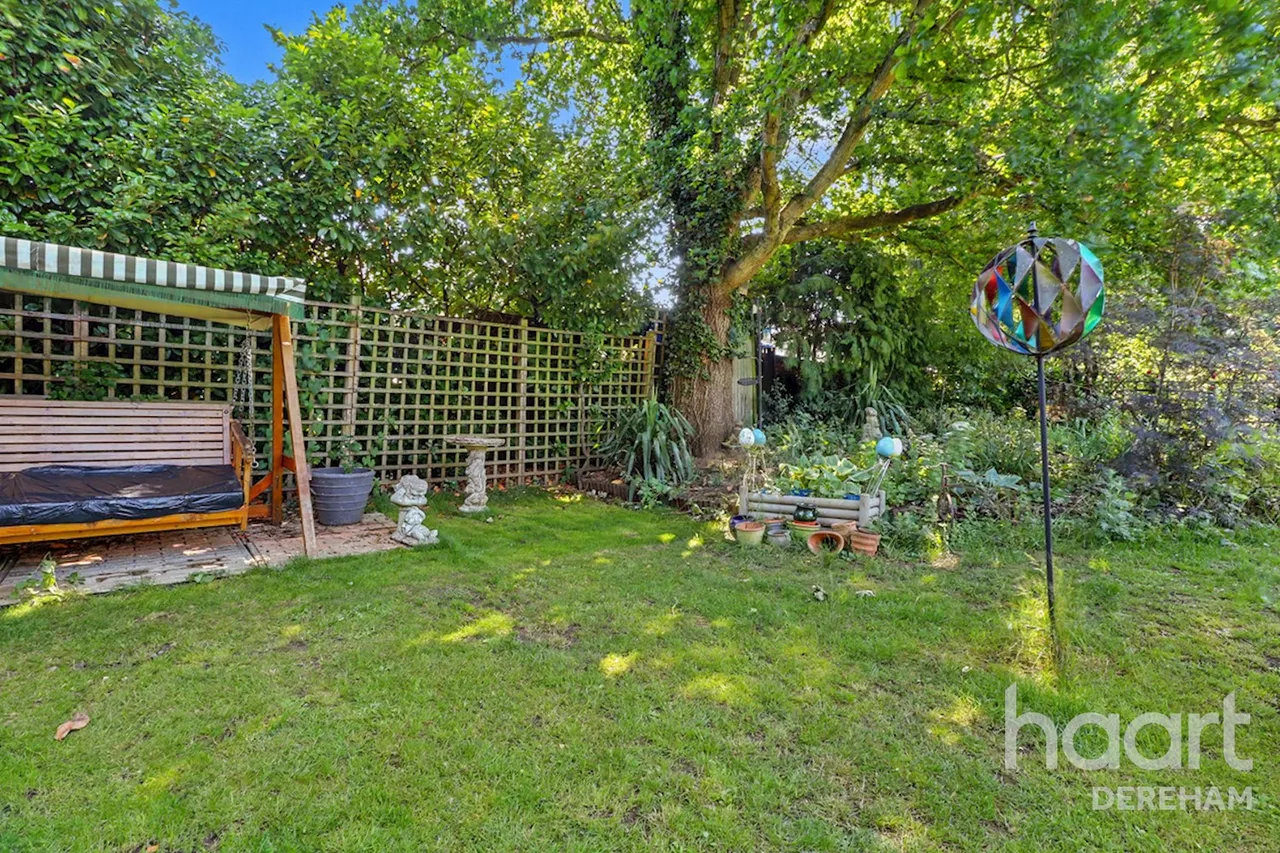 Watton Road, Swaffham, PE37, photo 43