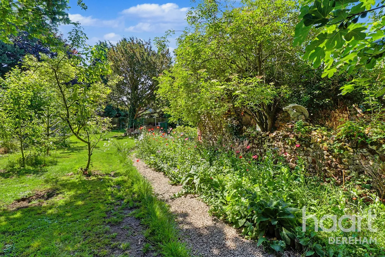 Watton Road, Swaffham, PE37, photo 47