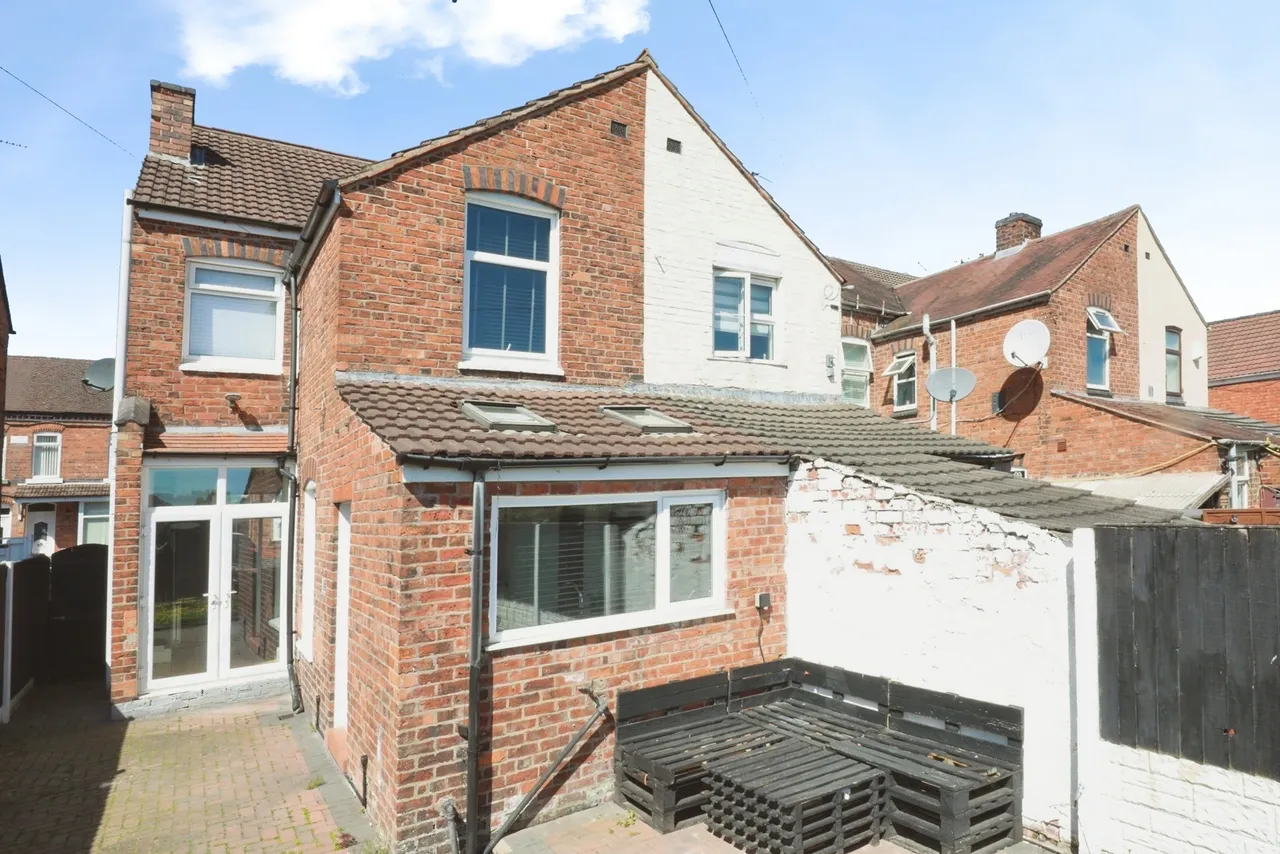 Buxton Avenue, Crewe, Cheshire, CW1, photo 13