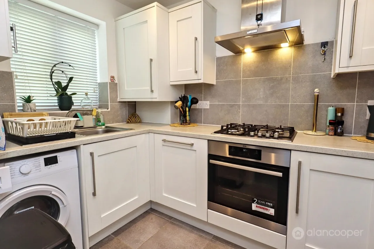 Ombersley Drive, Nuneaton, CV11, photo 9