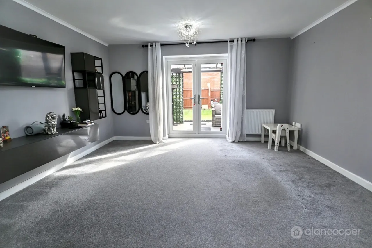Ombersley Drive, Nuneaton, CV11, photo 3