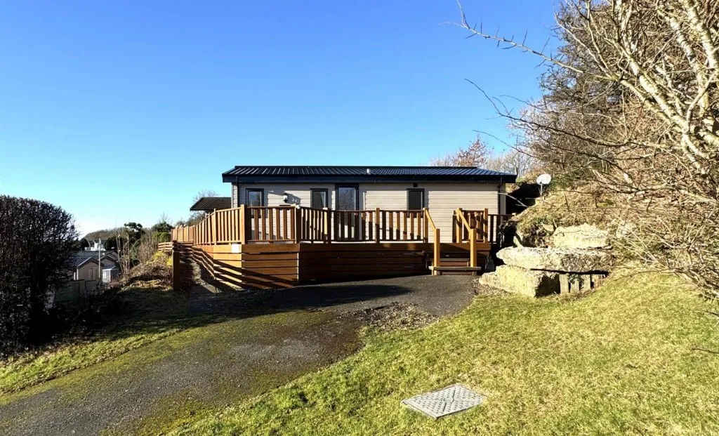2 bed house for sale, Lon Bryn Mair, Benllech, LL78
