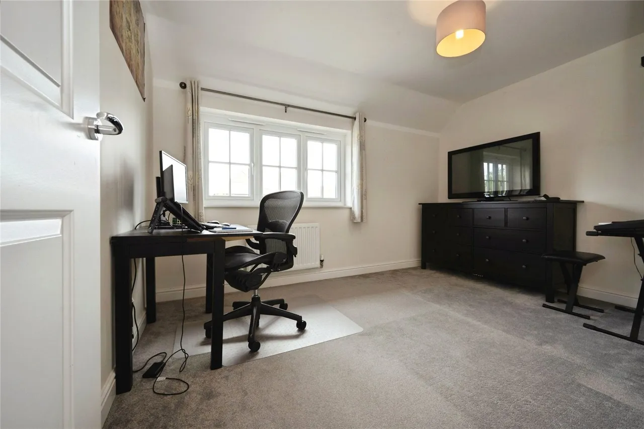 Kemsley Drive, Leighton Buzzard, LU7, photo 12