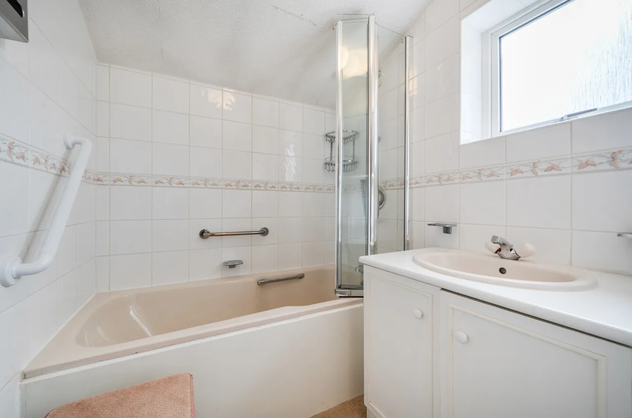 Lyonsdown Road, New Barnet, EN5, photo 17