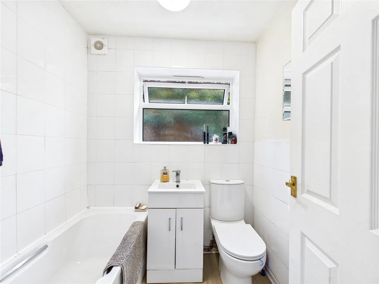 Spring Lane, West Bergholt, CO6, photo 13