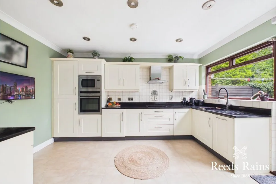 Parkland Avenue, Lisburn, County Antrim, BT28, photo 6