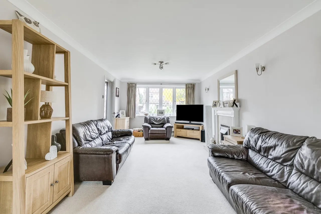 Mendlesham, Panshanger, AL7, photo 7