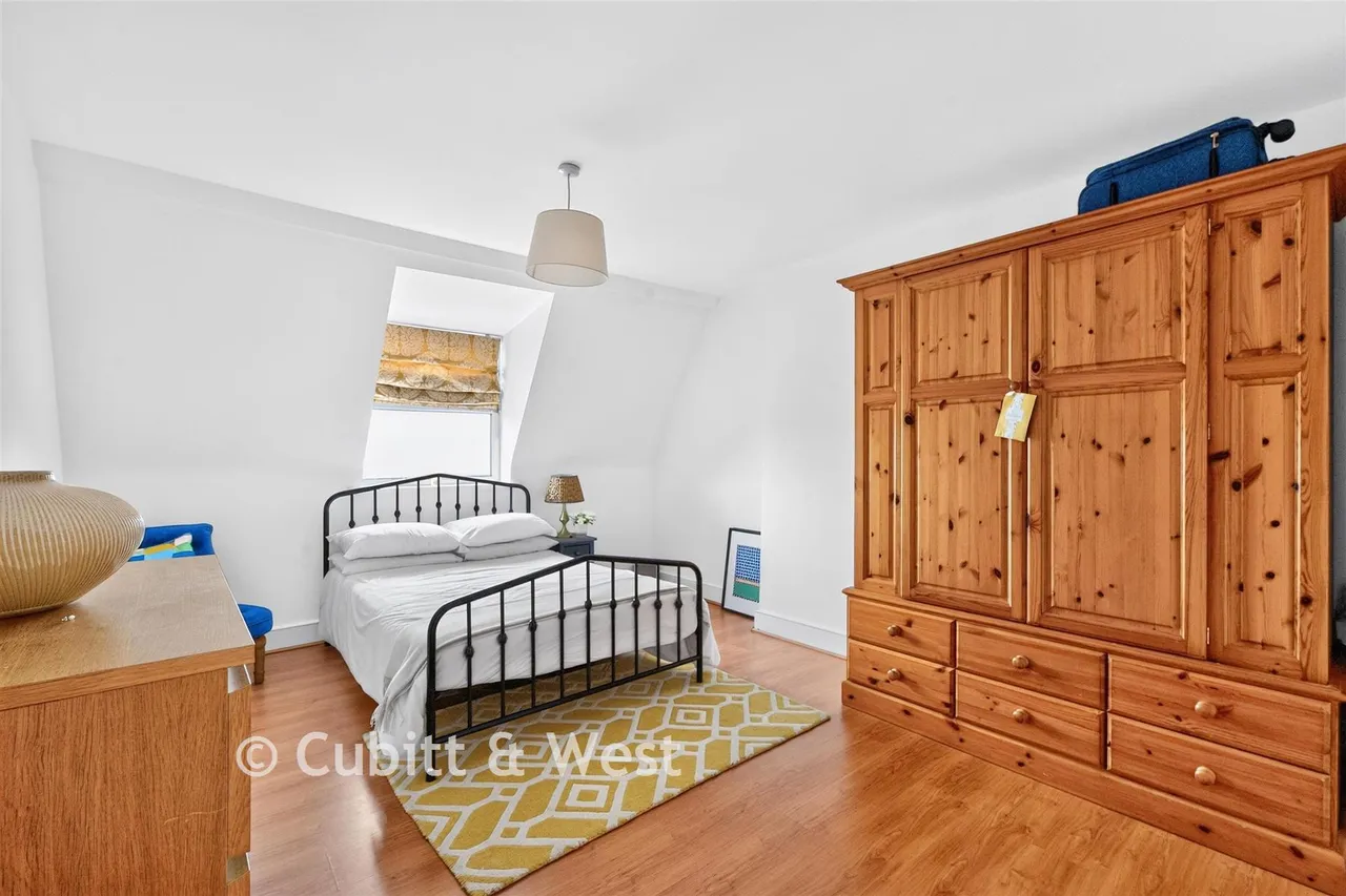 Enmore Road, London, SE25, photo 5