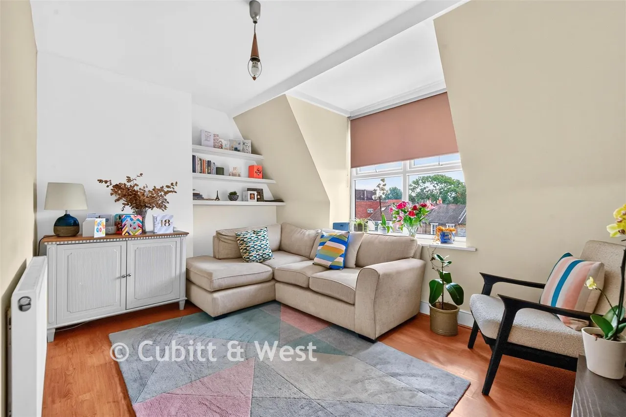 Enmore Road, London, SE25, photo 2