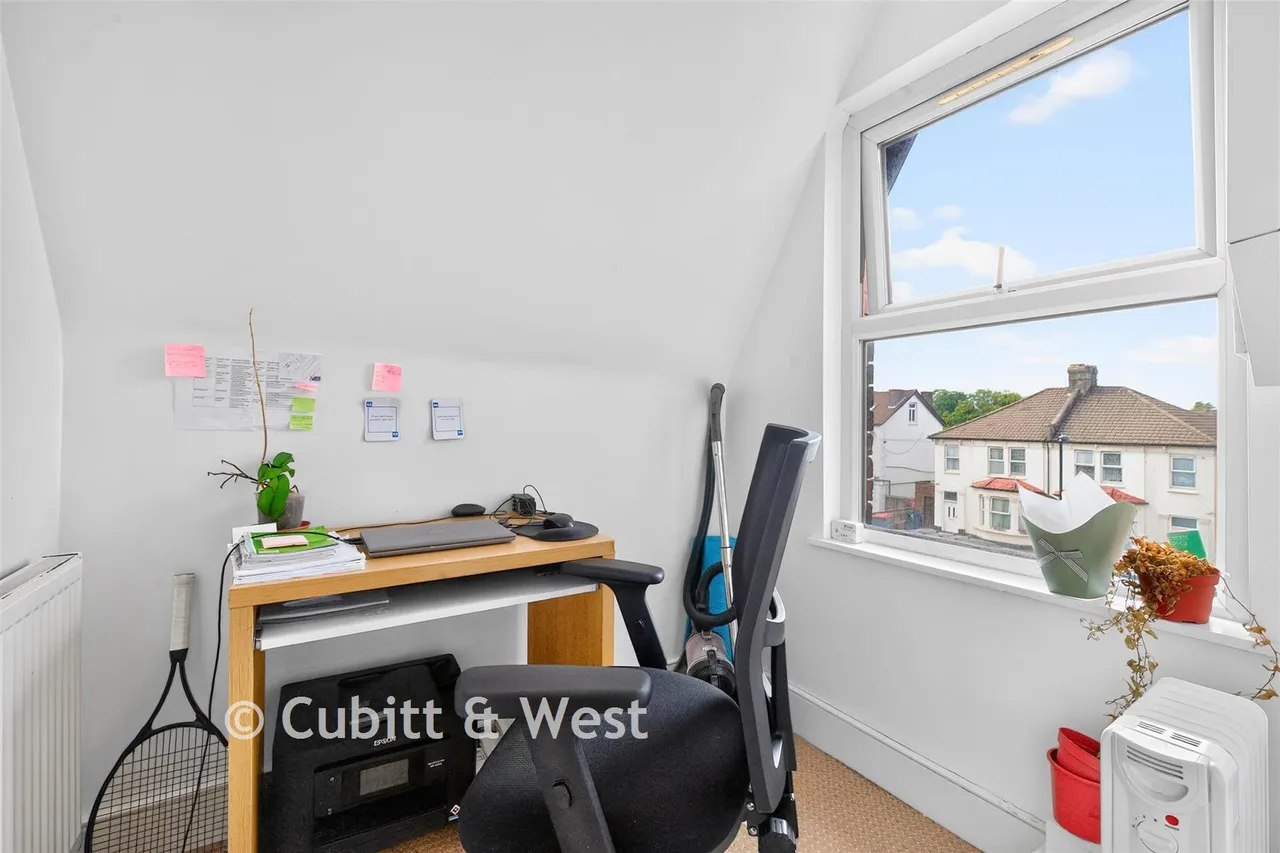 Enmore Road, London, SE25, photo 8