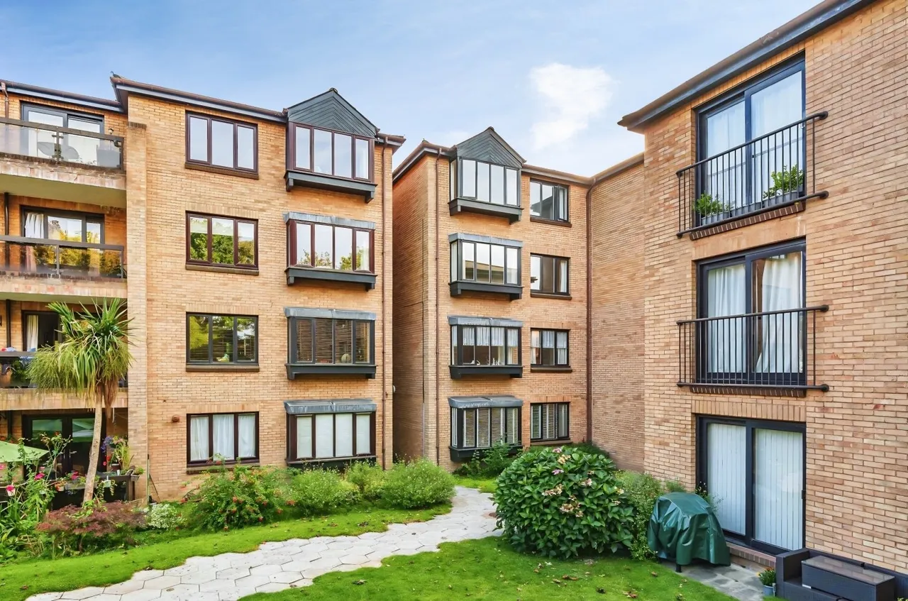 1 bed flat to rent — Widmore Road, Bromley, BR1