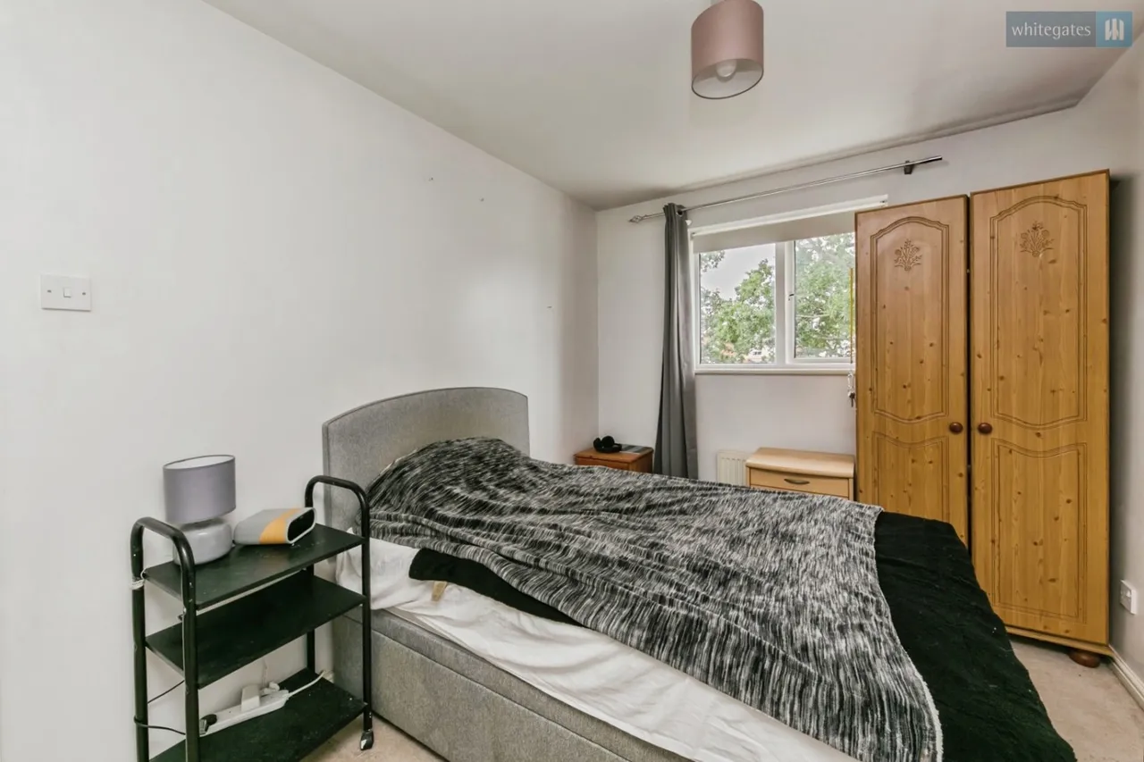 Dillors Croft, Crewe, CW1, photo 13