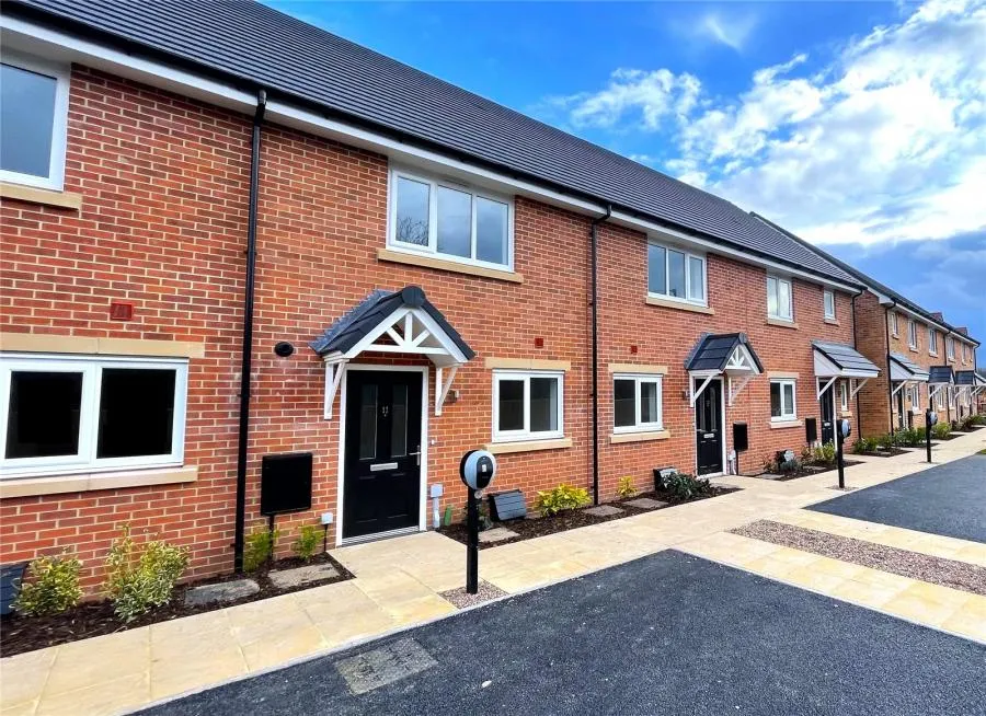 2 bed house for sale, Vickers Way, Nuneaton, CV11