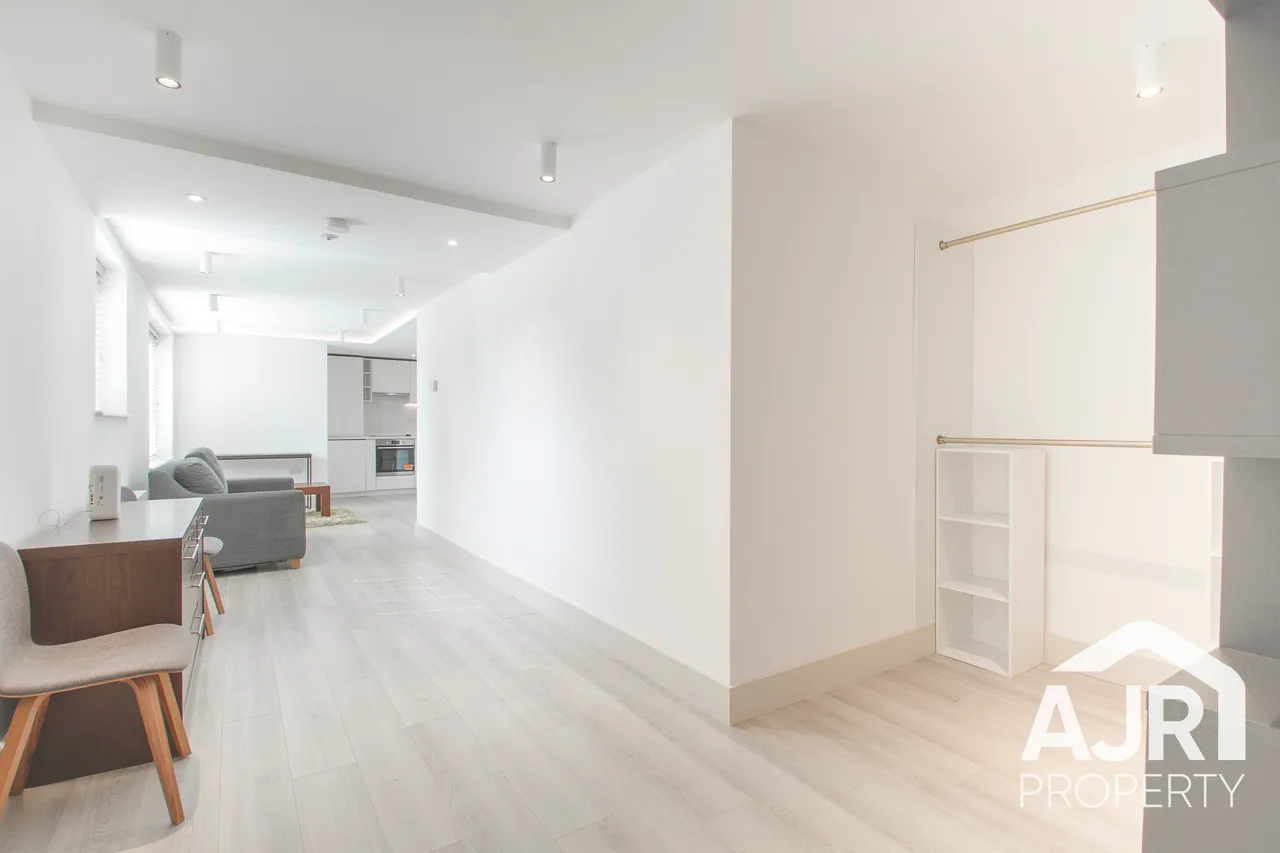 Lingfield Crescent, London, SE9, photo 6