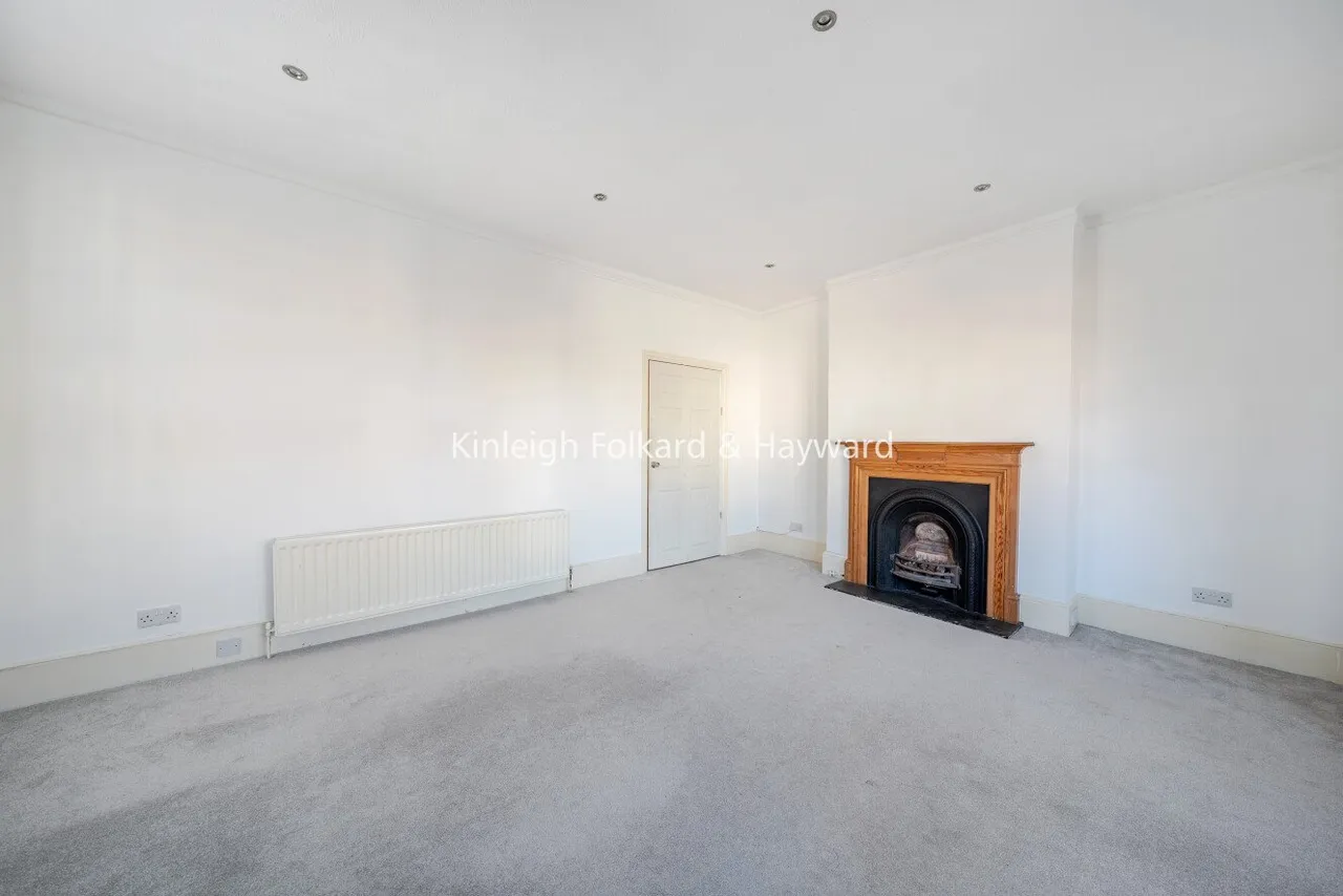 Revelstoke Road, London, SW18, photo 6