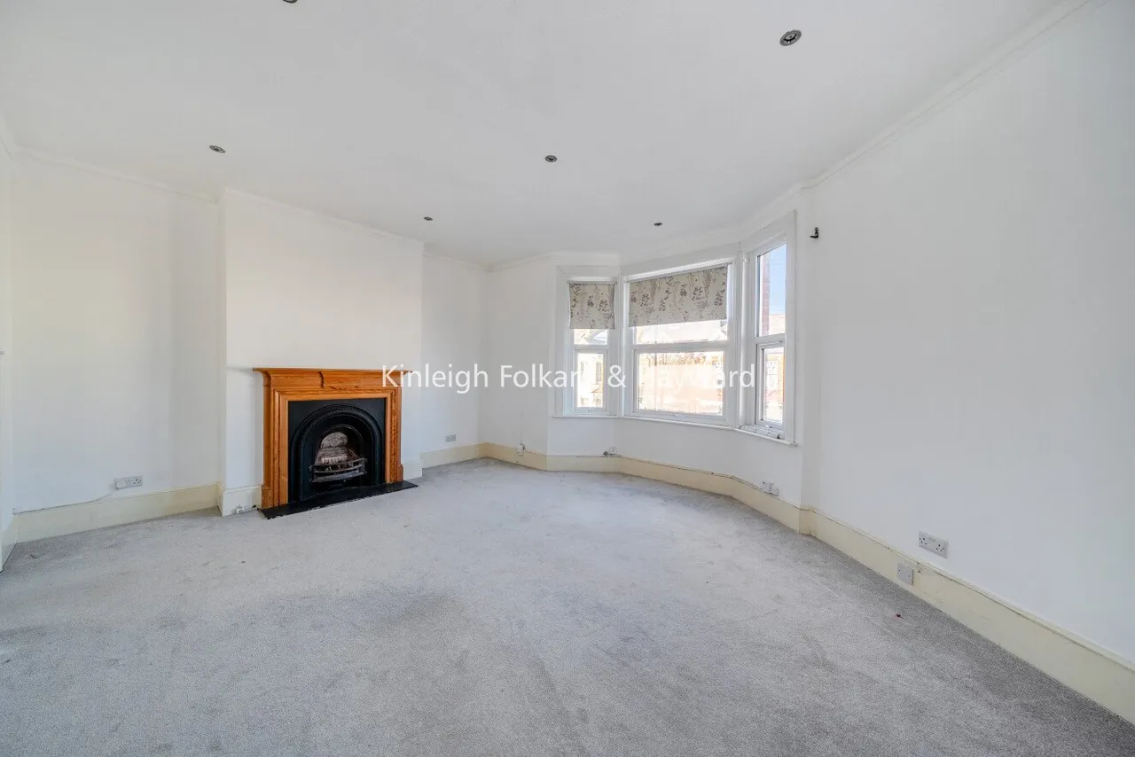 Revelstoke Road, London, SW18, photo 7