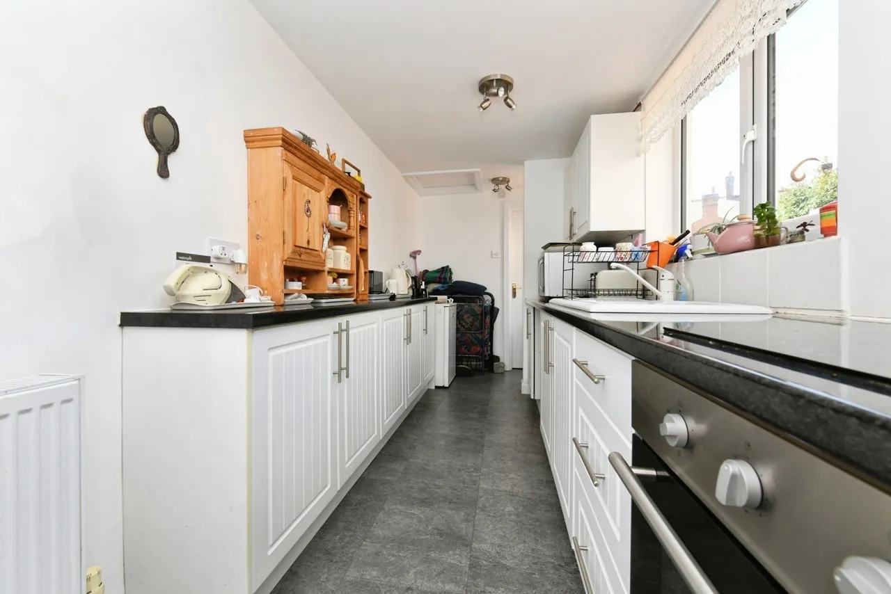 Alexandra Road, Burnham-on-Crouch, Essex, CM0, photo 8