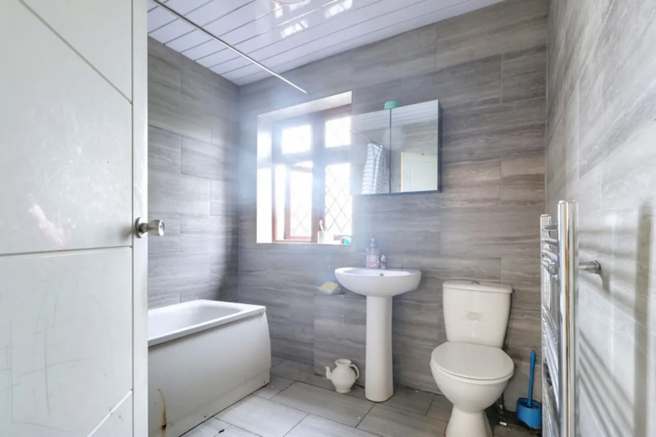 Legon Avenue, Romford, RM7, photo 12