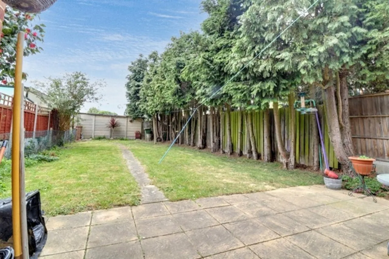 Legon Avenue, Romford, RM7, photo 14