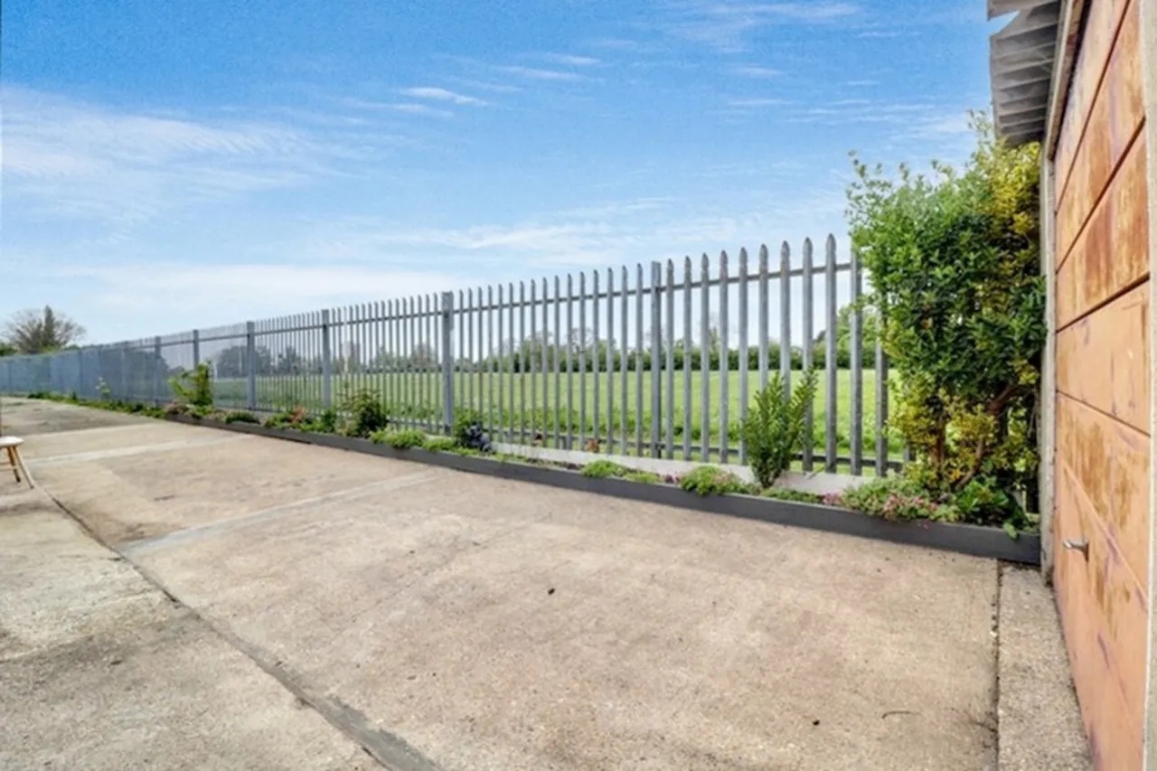 Legon Avenue, Romford, RM7, photo 16