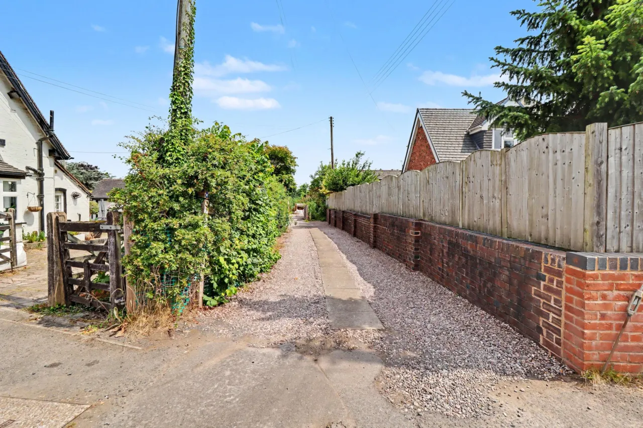 Stone Road, Stoke-on-Trent, photo 34
