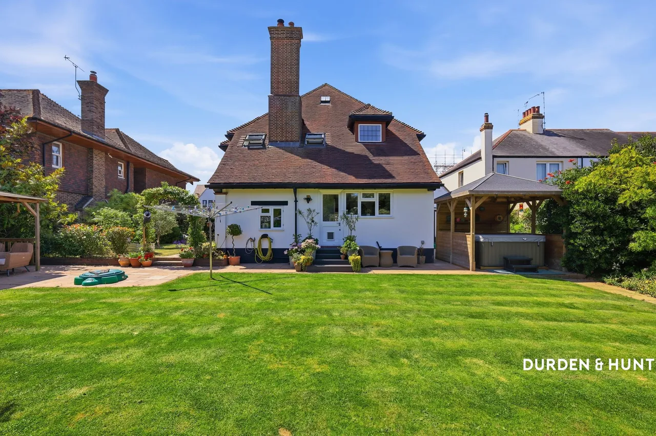 Herschell Road, Leigh-On-Sea, SS9, photo 44