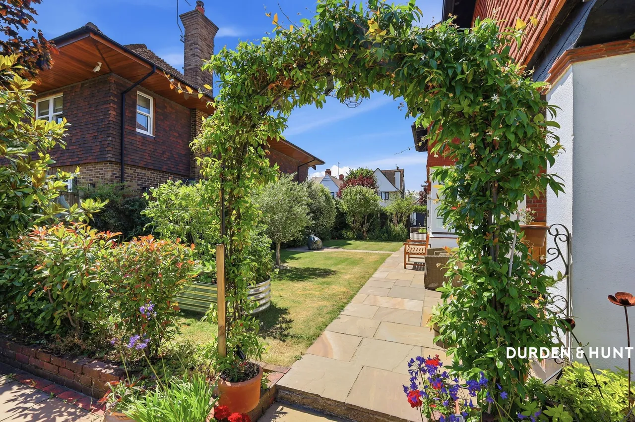 Herschell Road, Leigh-On-Sea, SS9, photo 41