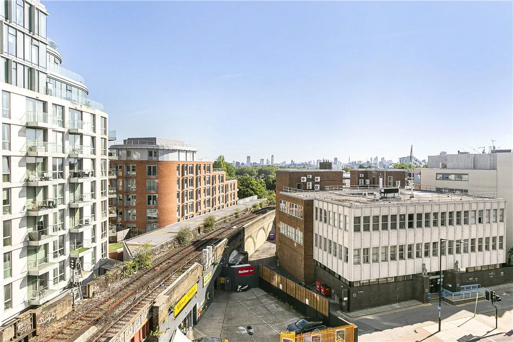 Upper Richmond Road, Putney, SW15, photo 12
