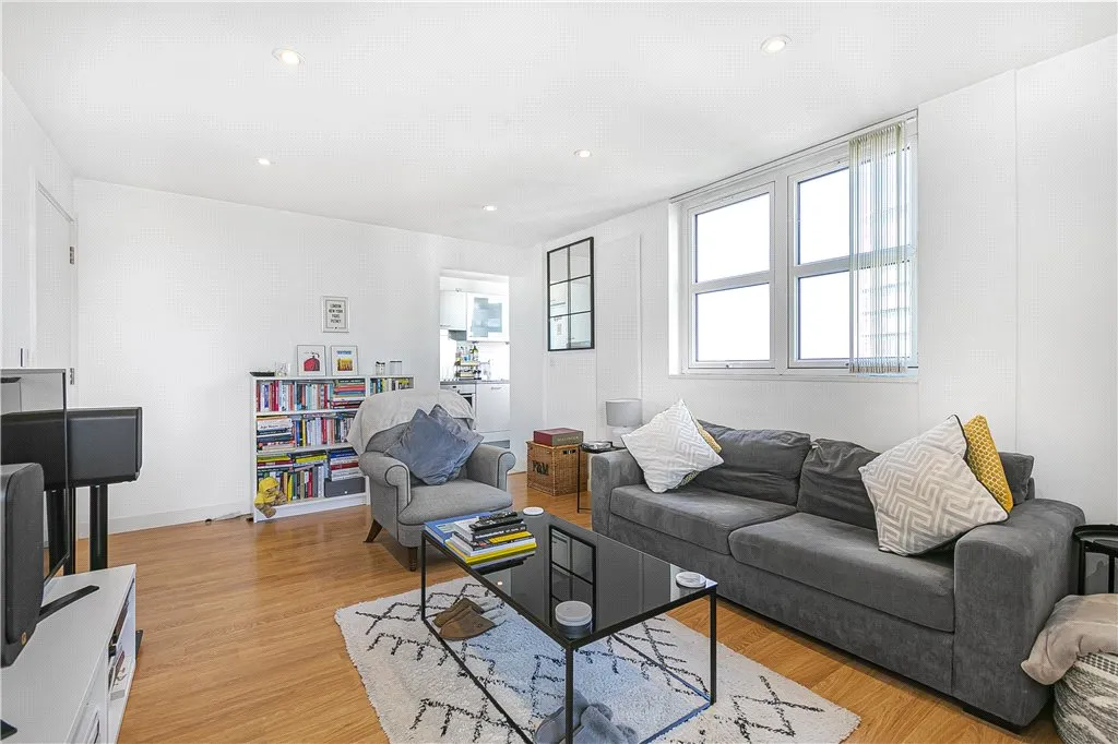 Upper Richmond Road, Putney, SW15, photo 4